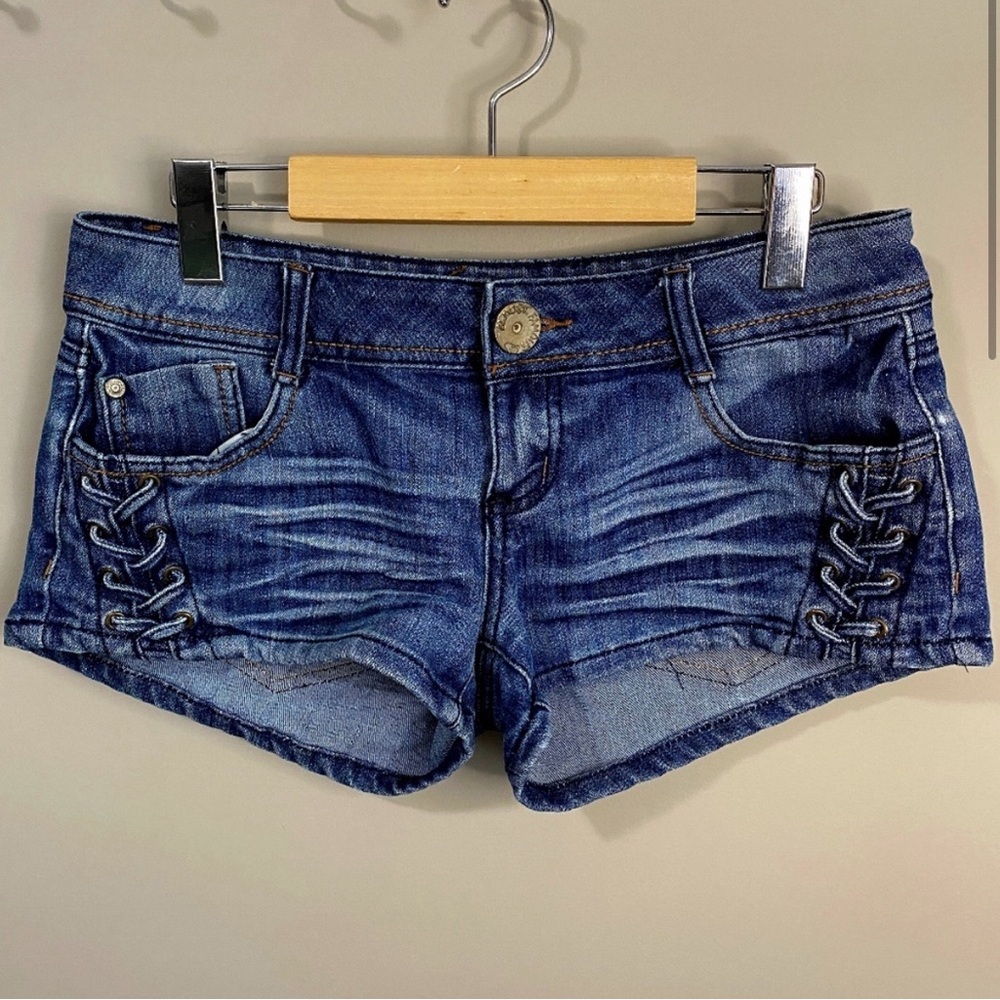 Y2K Almost Famous Women’s Denim Low Rise Mini Micro Short Shorts